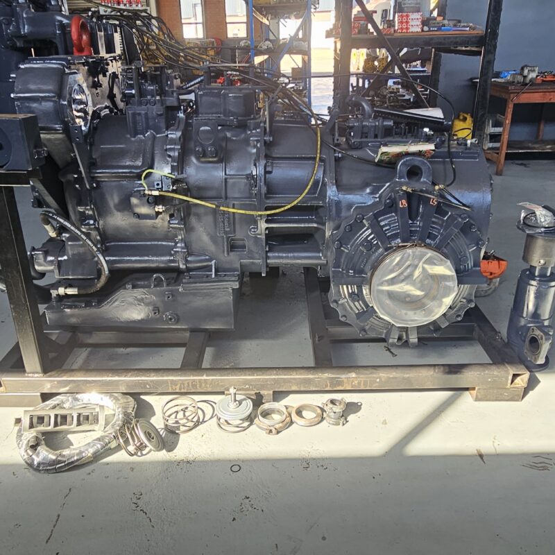 Komatsu D375A-6 Powertrain Transmission