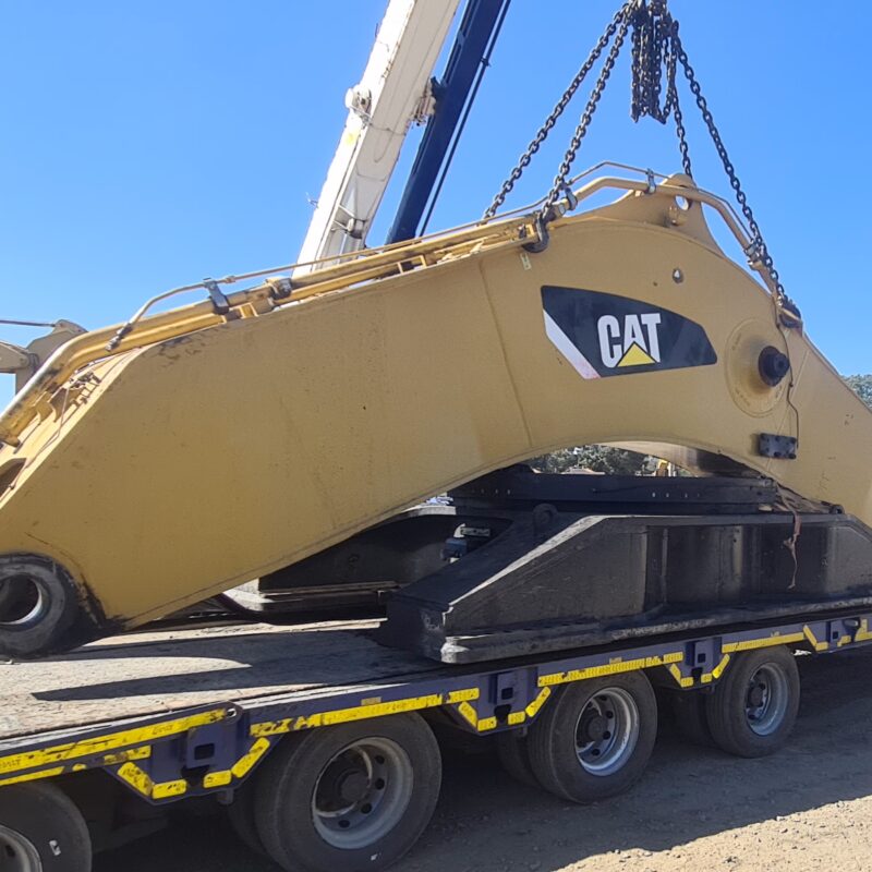 CAT 6015B Boom