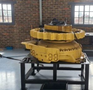 Komatsu D475-5EO Final Drive